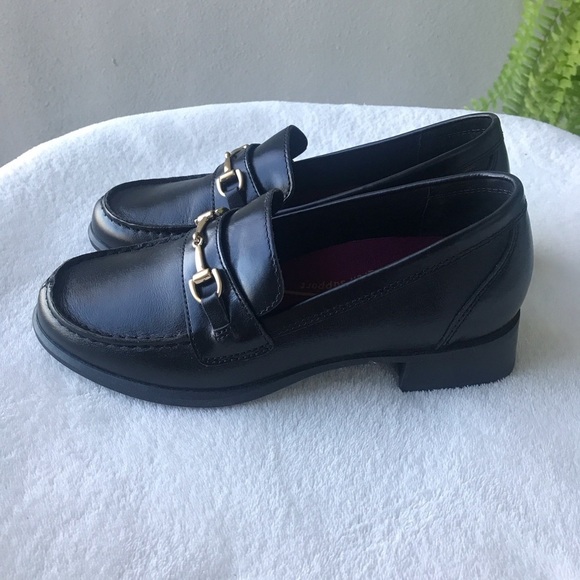 Munro Gryffin Black Loafer Size 6.5W NWOB 1.25” heel Academia Preppy College - Picture 3 of 10